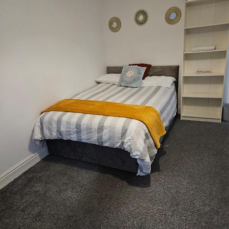 Double Room Close To Headingley Stadium Лидс Экстерьер фото